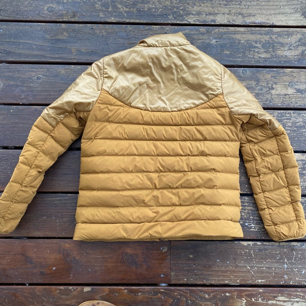 Lululemon Navigation Stretch Down Puffer Jacket S… - image 3